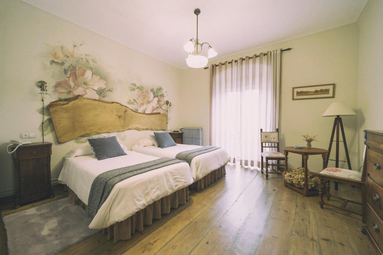 La Casona De Amandi Hotell Villaviciosa  Exteriör bild