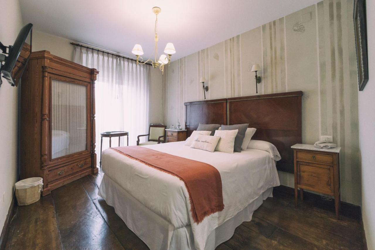 La Casona De Amandi Hotell Villaviciosa  Exteriör bild